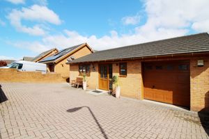 Front Aspect- click for photo gallery